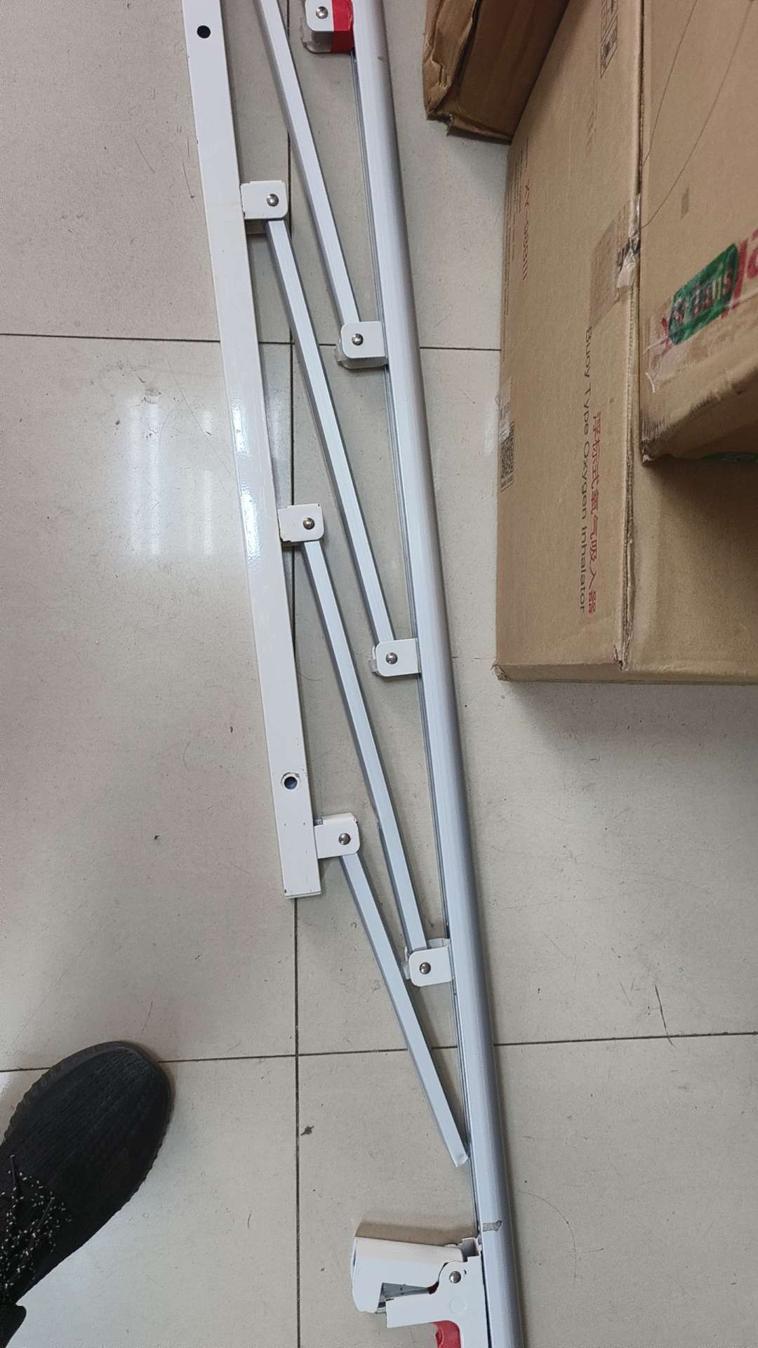 奧力克病床床欄采購一對，需要原廠。建議報(bào)價(jià)