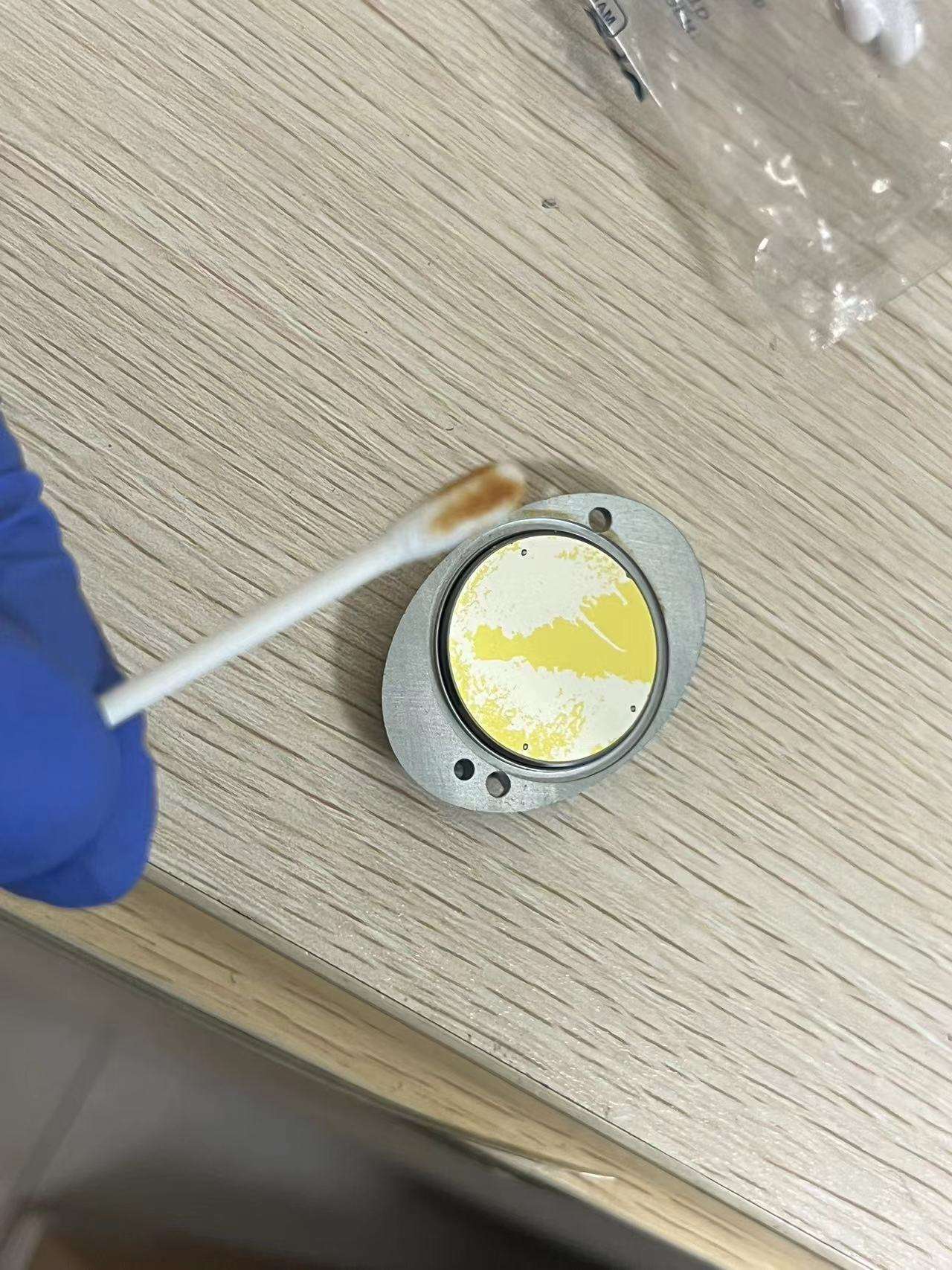 意大利DEKA二氧化碳激光机4块镜片镀层损坏，需更换