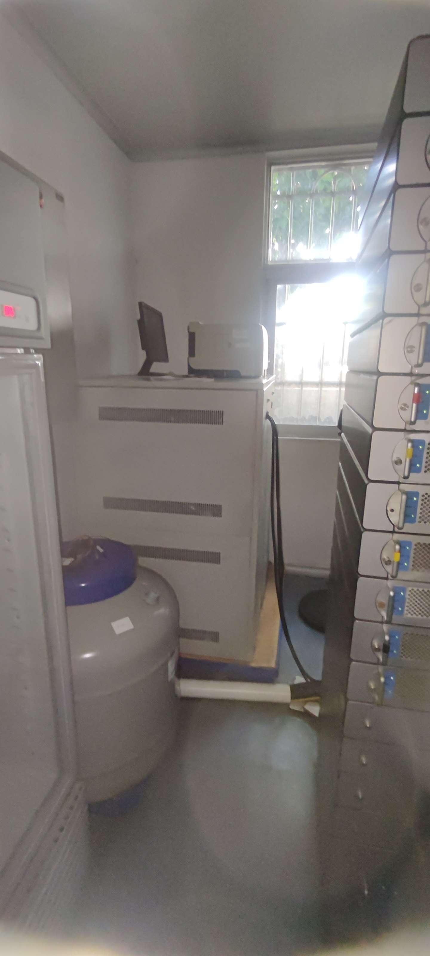 廣州市，高功率UPS設備院內(nèi)搬遷，需要拆裝各接線、配電箱，安裝所在位置需要安裝槽鋼，有必要可以到現(xiàn)場評估