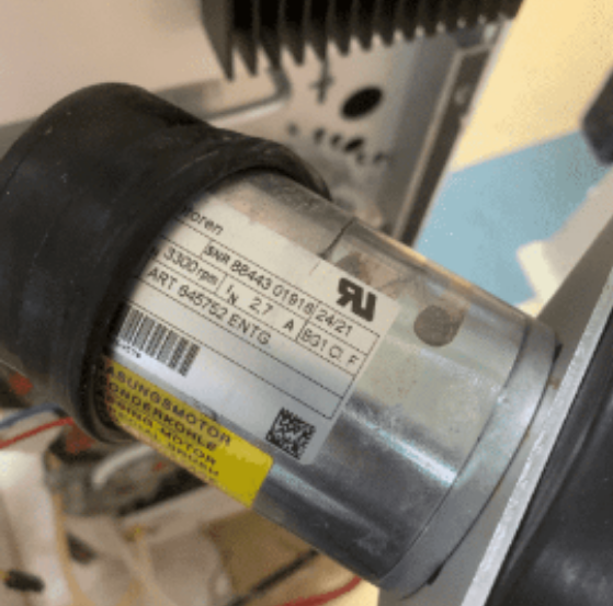 費森尤斯 血透 4008 除氣泵兩個電機，兩個泵頭，肇慶
