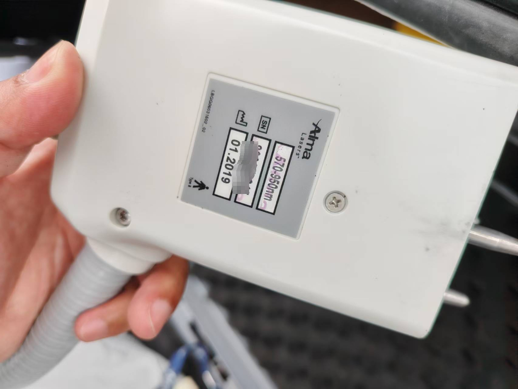 維修邁柯唯Rotaflow離心泵內(nèi)置蓄電池失效。
