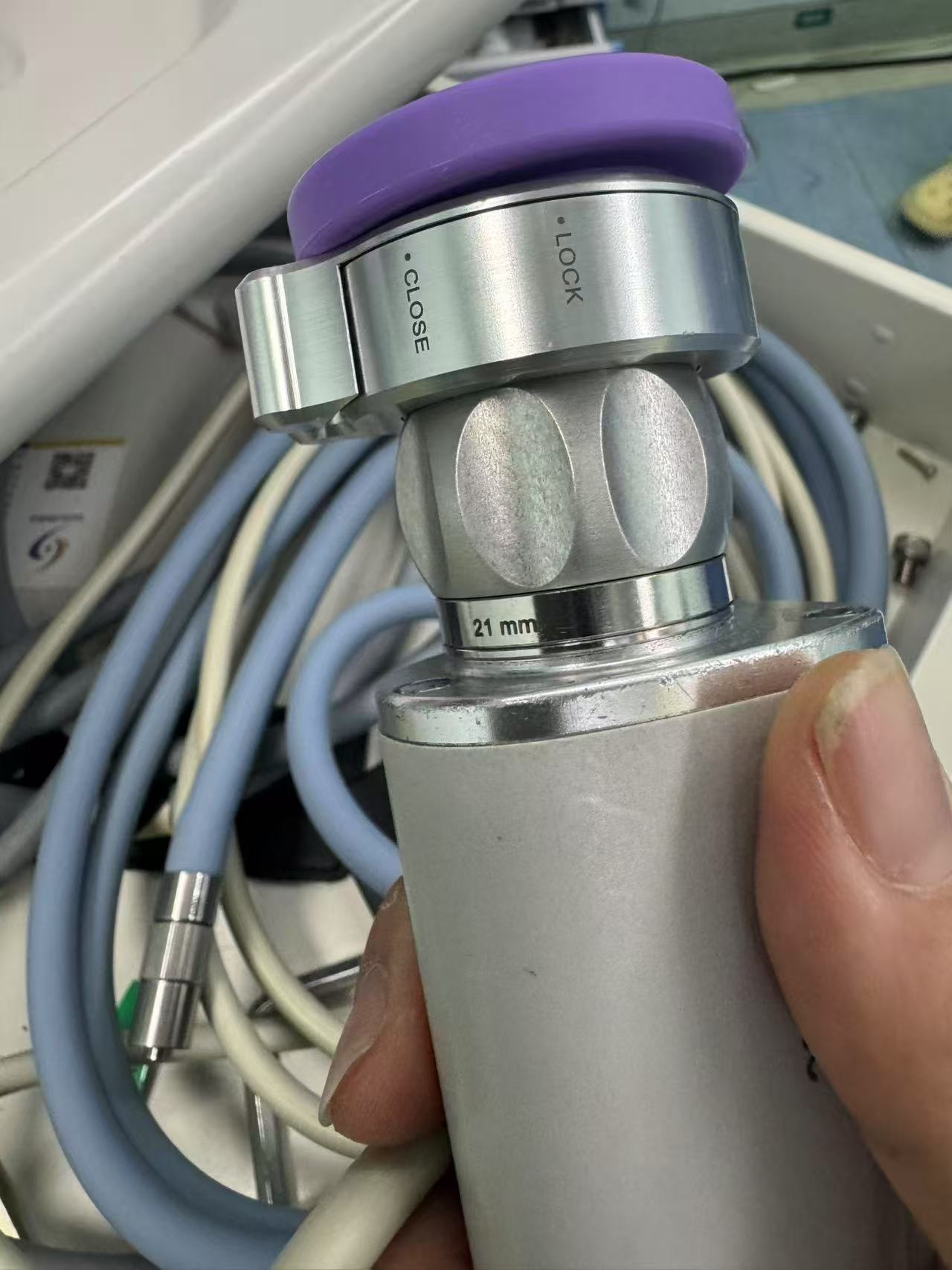 麻醉机氧气快速接头调焦镜模糊