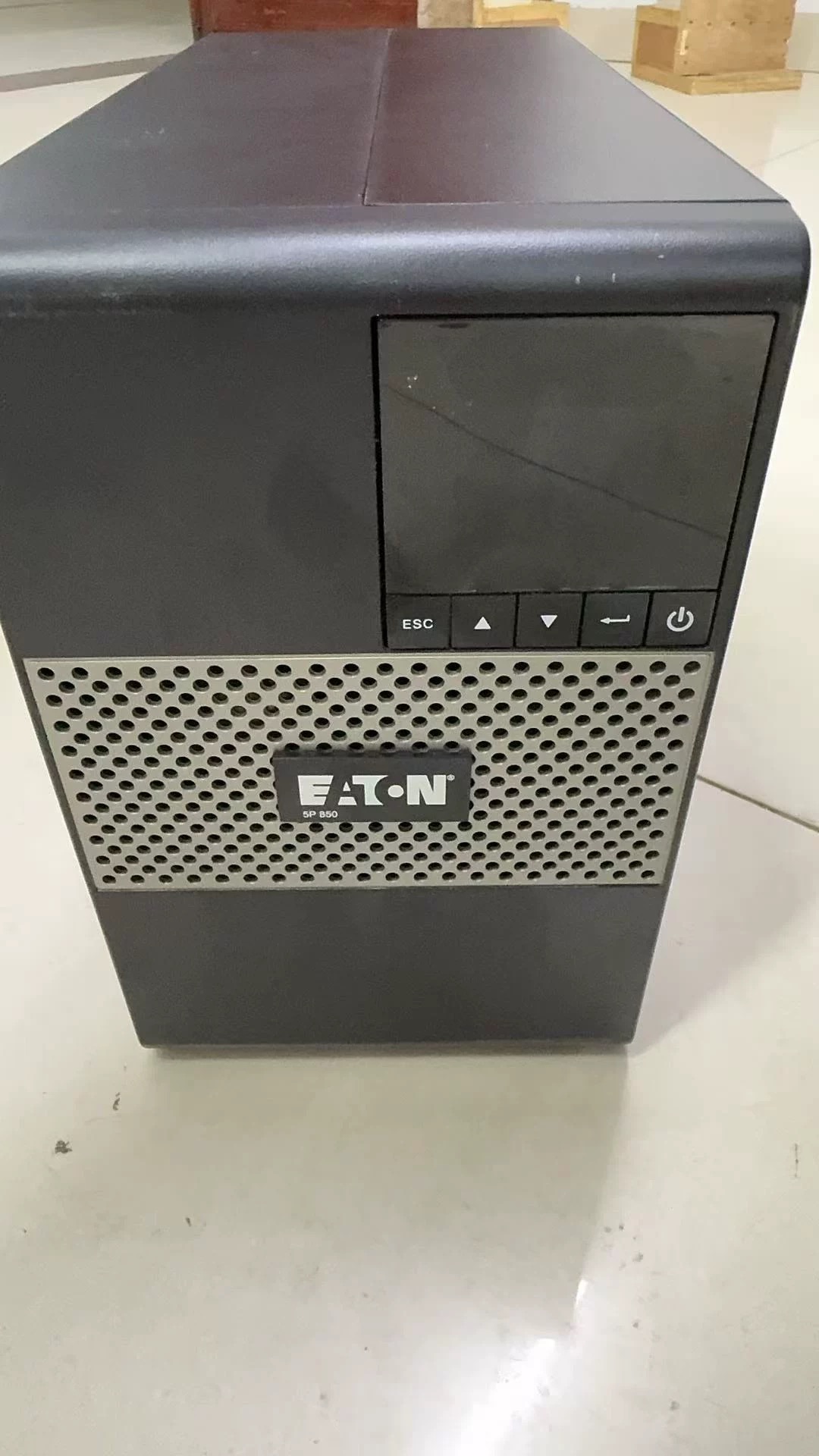 维修全新伊顿UPS电源一台 型号：5P850i