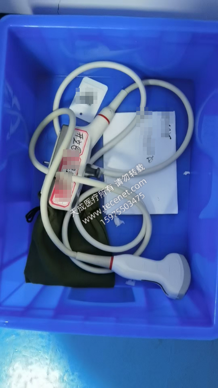 開立腹部探頭3C-A D239g350 圖像中央有缺損