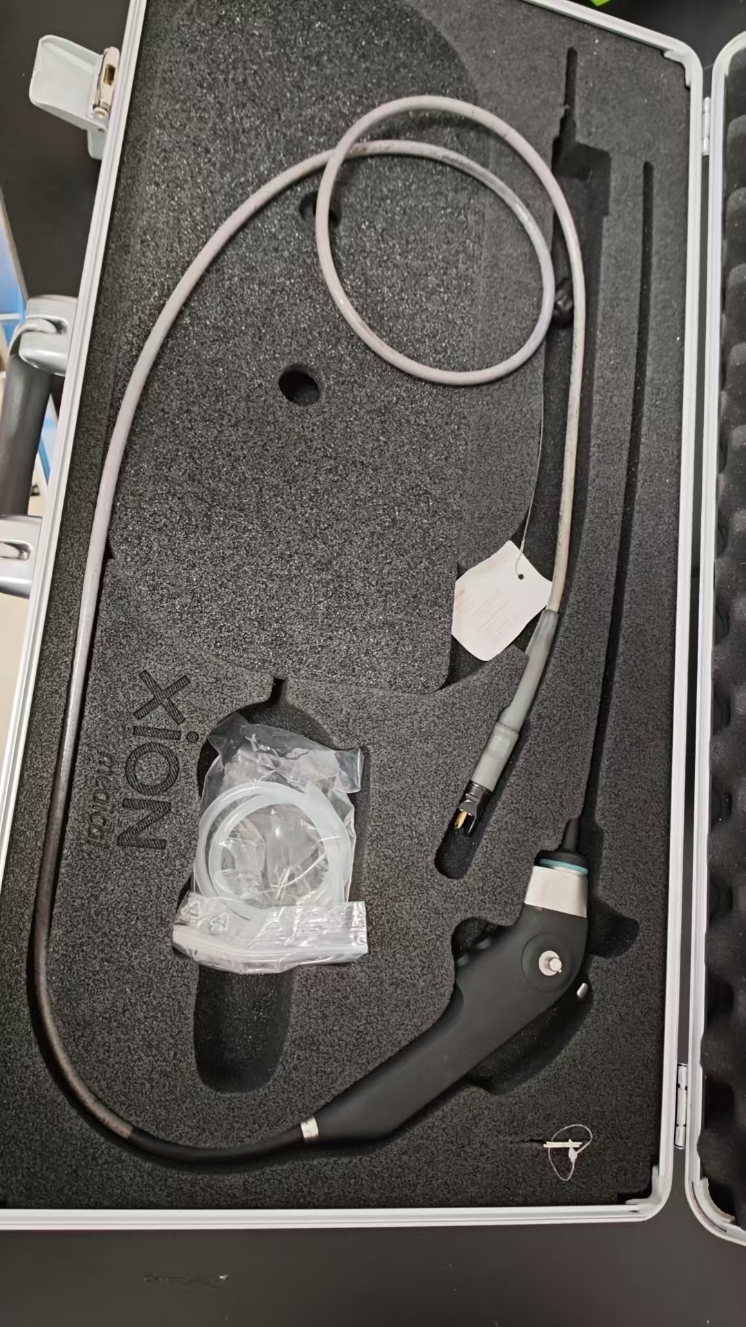 維修艾克松鼻咽喉鏡橡皮漏氣