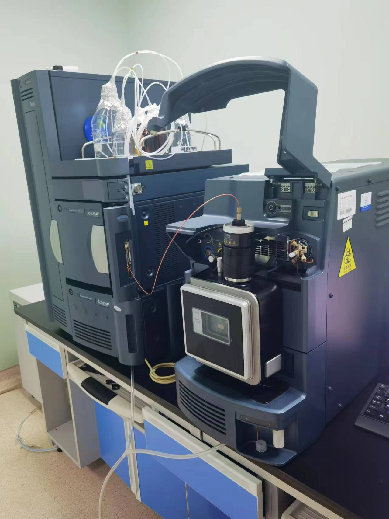 维修杭州博圣 超高效液相色谱串联质谱系统 ACQUITYI-X 串联质谱设备深度清洗服务