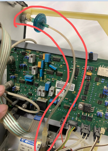 维修费森尤斯 血透机 4008B 静脉压监测管路漏气