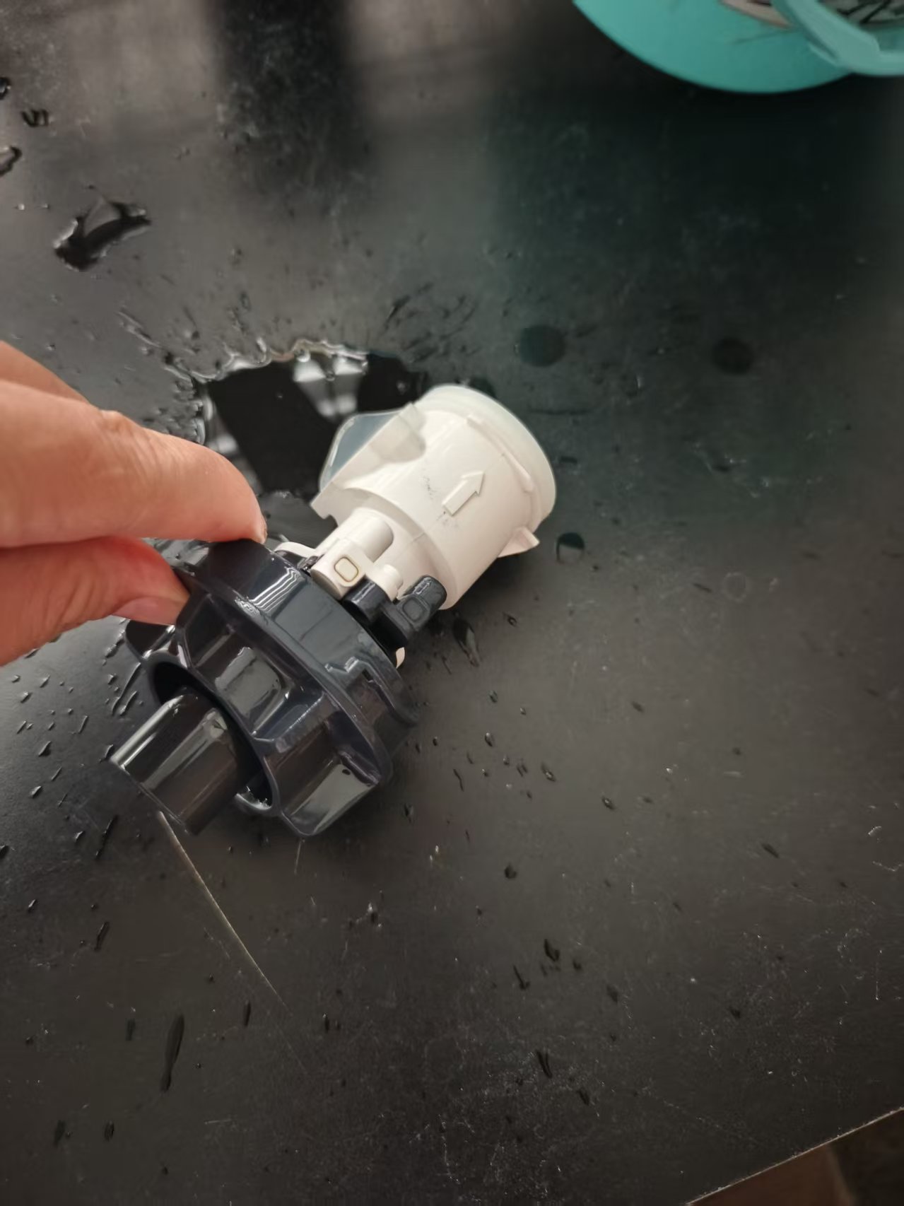 迈瑞SV650呼吸机原装呼气阀故障维修