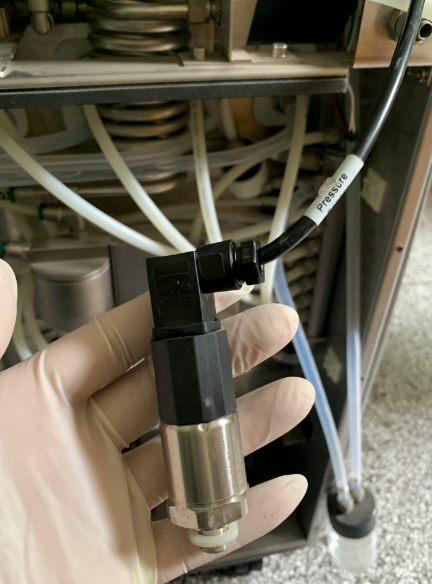 维修ASP300S 脱水机 7596 压力传感器压力值无法归零 